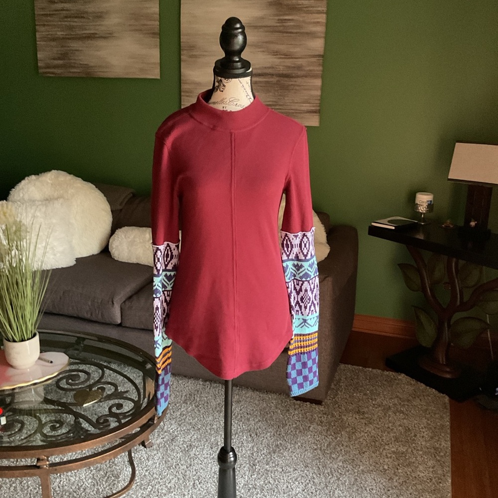 We The Free Burgundy Textured Sweater, Size L
